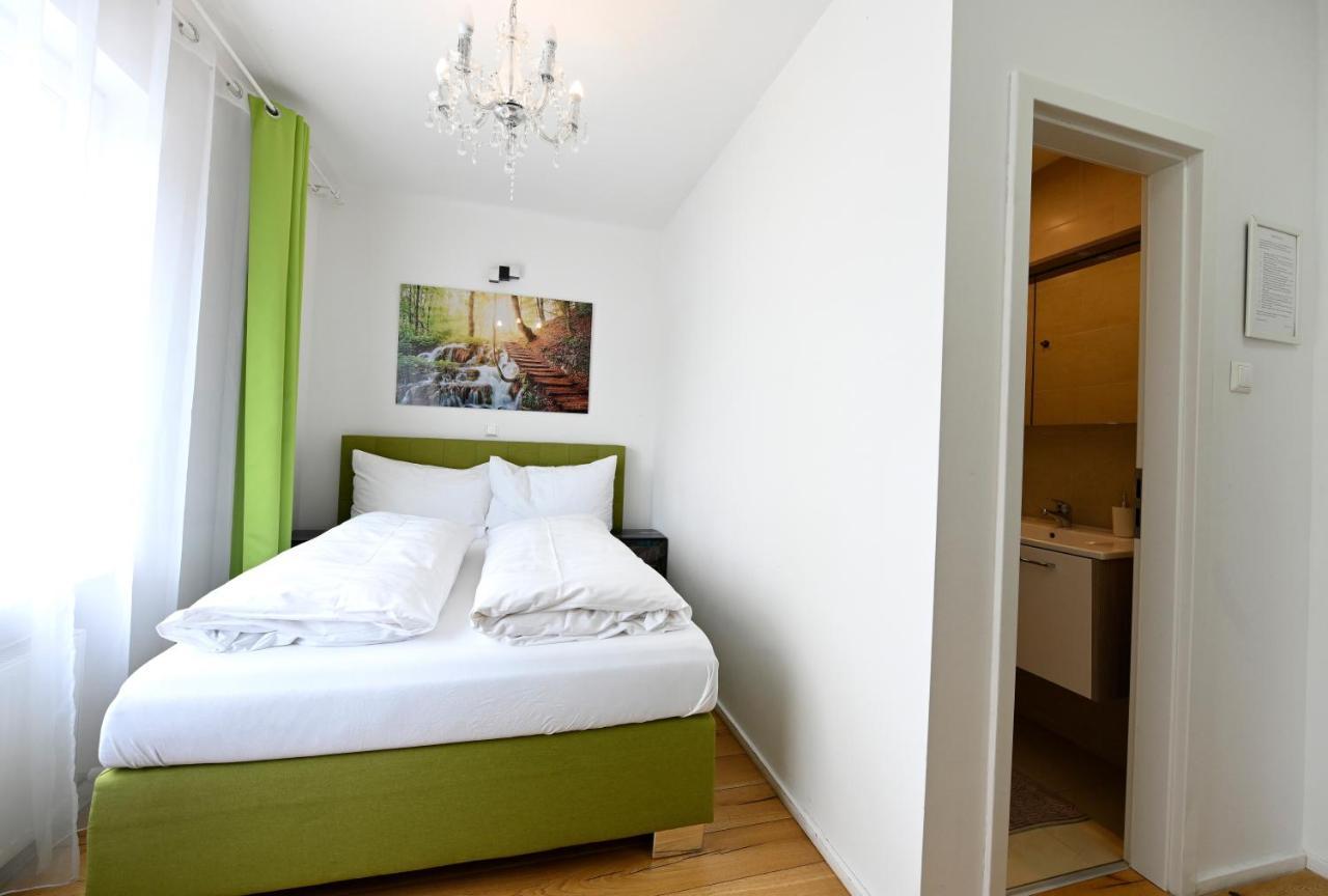 Enjoyit Rooms Velden am Wörthersee Buitenkant foto