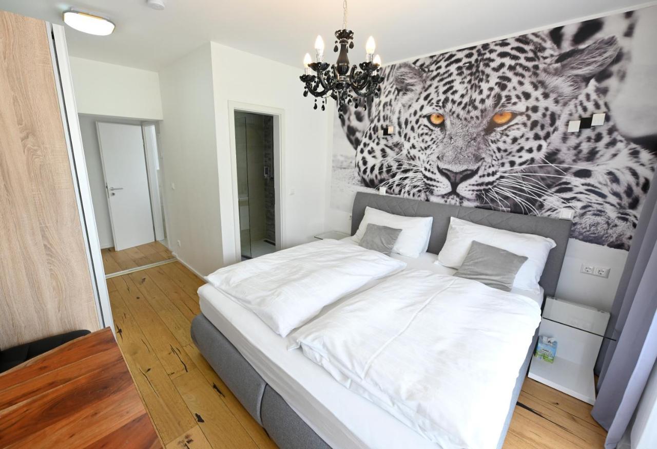 Enjoyit Rooms Velden am Wörthersee Buitenkant foto