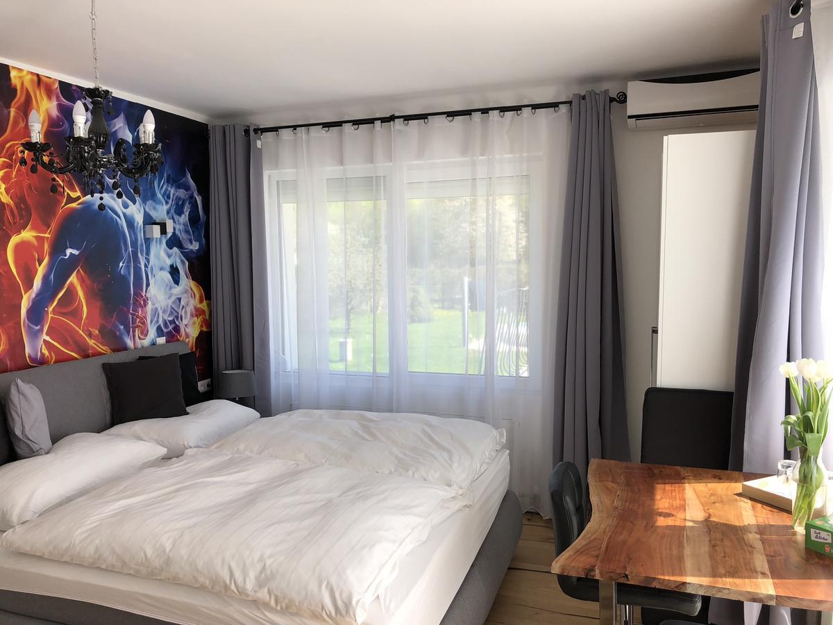 Enjoyit Rooms Velden am Wörthersee Buitenkant foto
